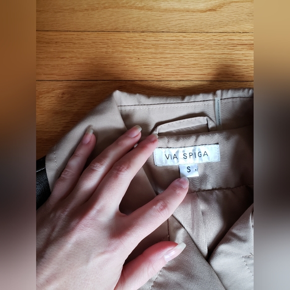 NWOT- Tan Sherlock Trench Coat- Via Spiga- small - Picture 4 of 9
